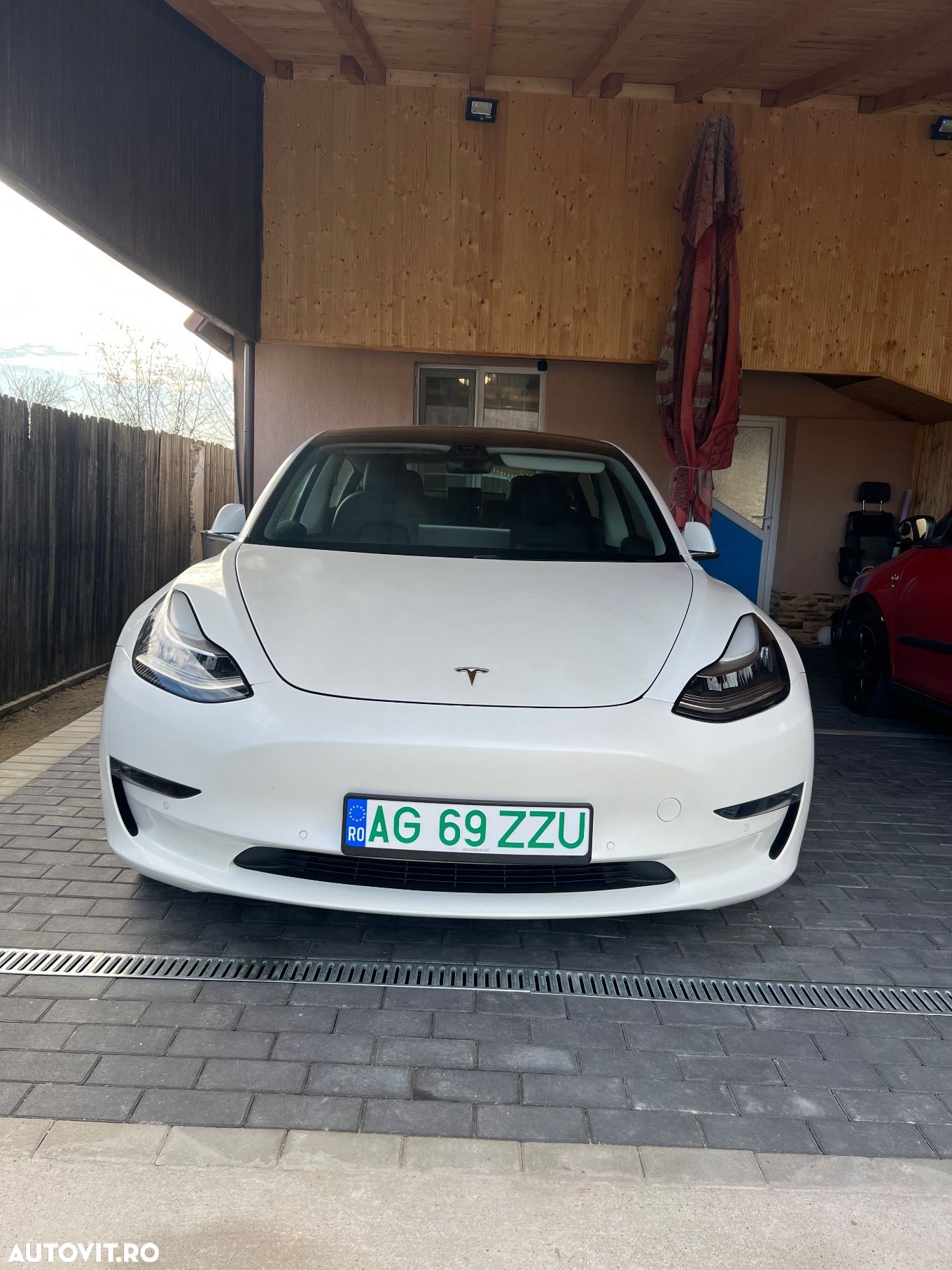 Tesla Model 3 Langstreckenbatterie Allradantrieb Dual Motor - 1