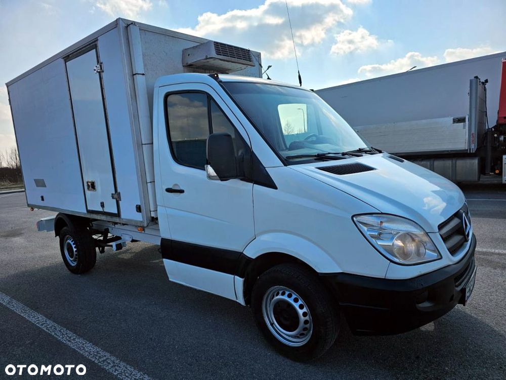 Mercedes-Benz Sprinter - 39