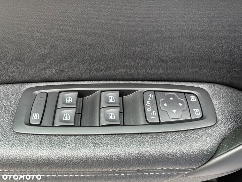 Renault Megane 1.5 dCi GT Line EDC - 32