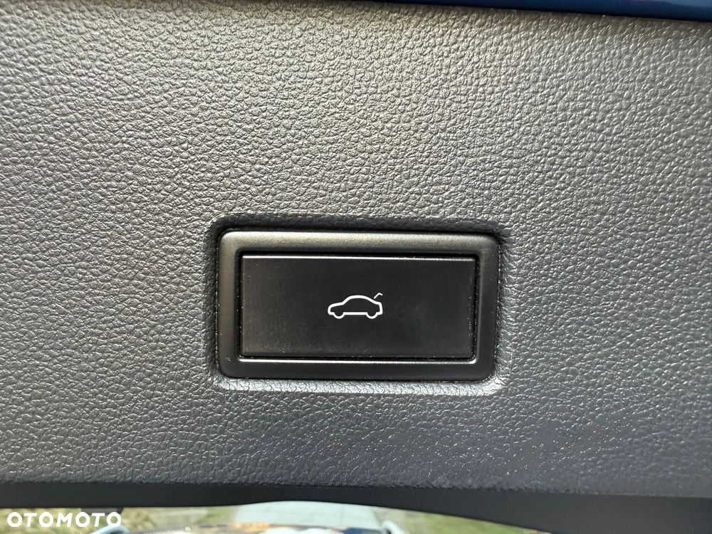 Volkswagen T-Roc 1.5 TSI ACT Premium - 31