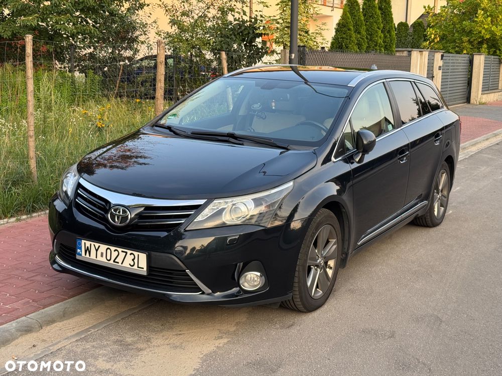 Toyota Avensis 1.8 Prestige MS - 1