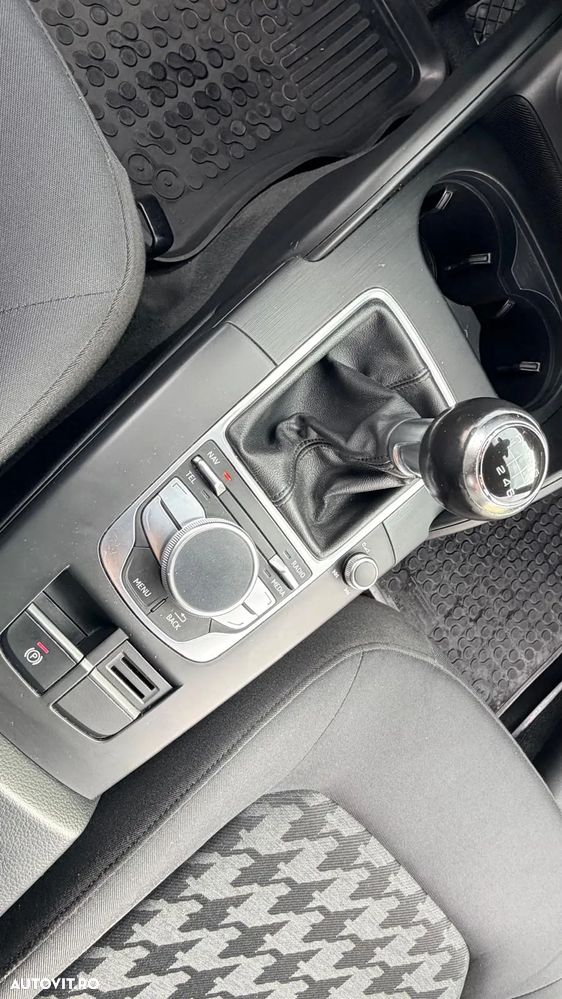 Audi A3 2.0 TDI Sportback S line Sportpaket - 15