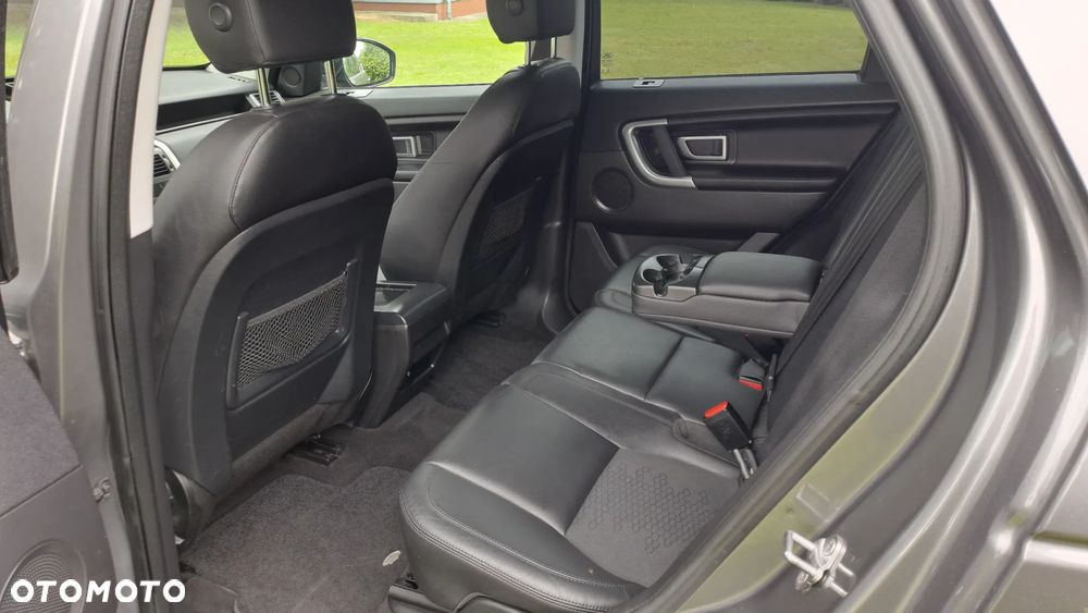 Land Rover Discovery Sport TD4 HSE - 10