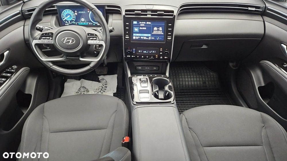 Hyundai Tucson 1.6 T-GDi HEV Executive 2WD - 13