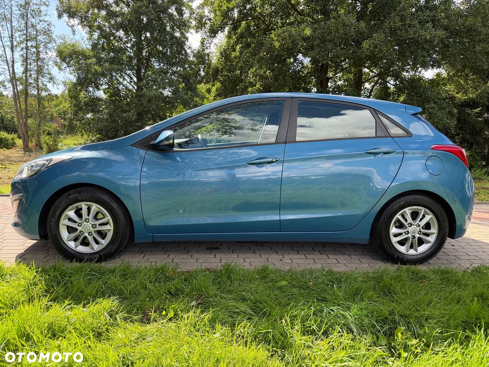 Hyundai i30 blue 1.6 GDI Style - 6