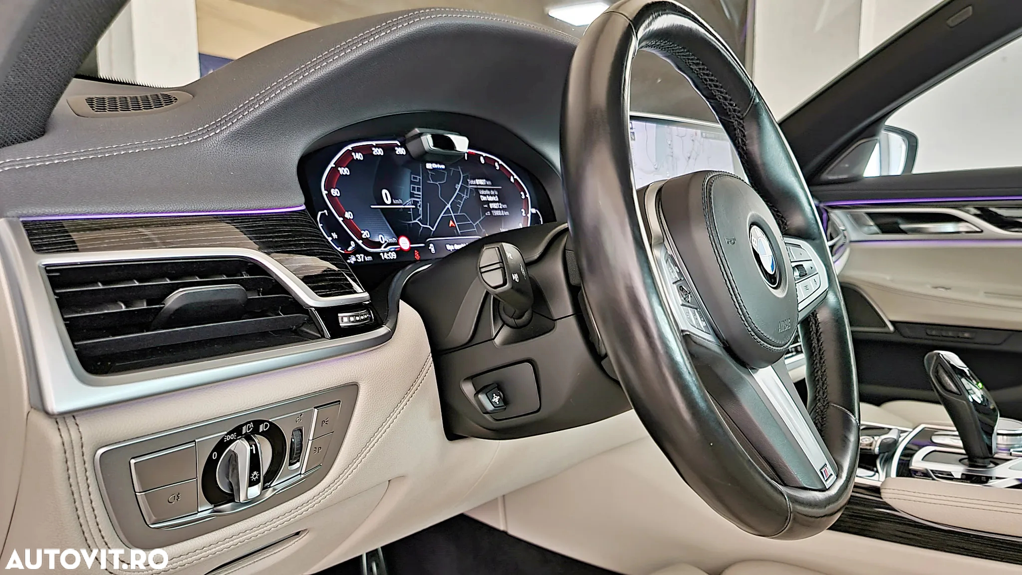 BMW Seria 7 745e - 19