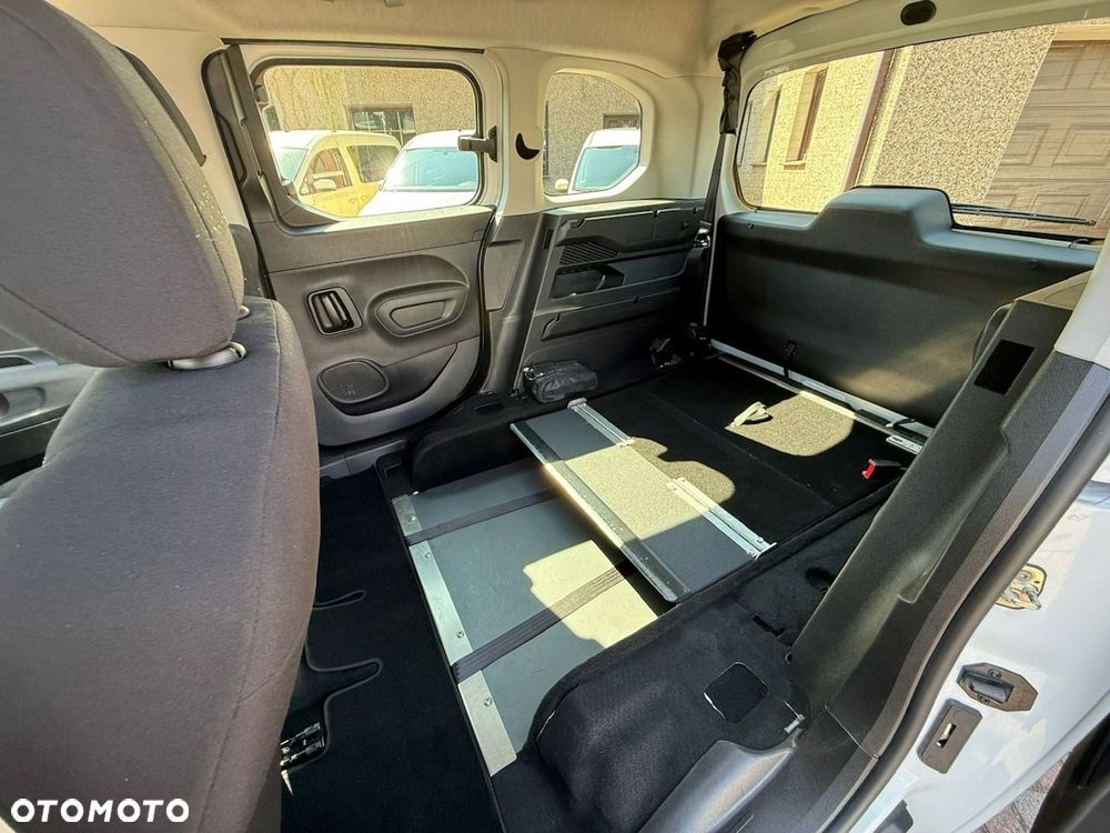 Opel Combo - 17