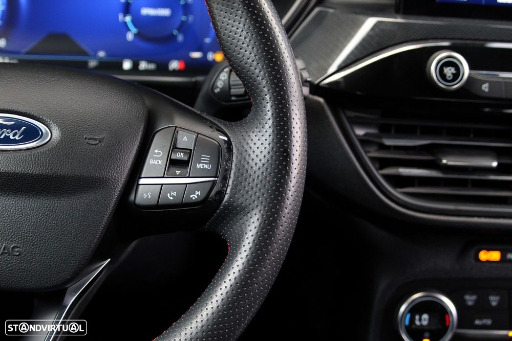 Ford Kuga 1.5 EcoBoost ST-Line - 24