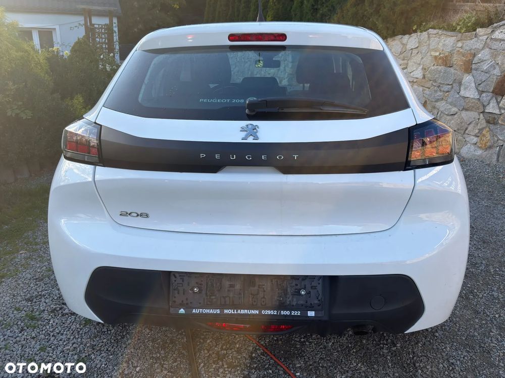 Peugeot 208 - 7