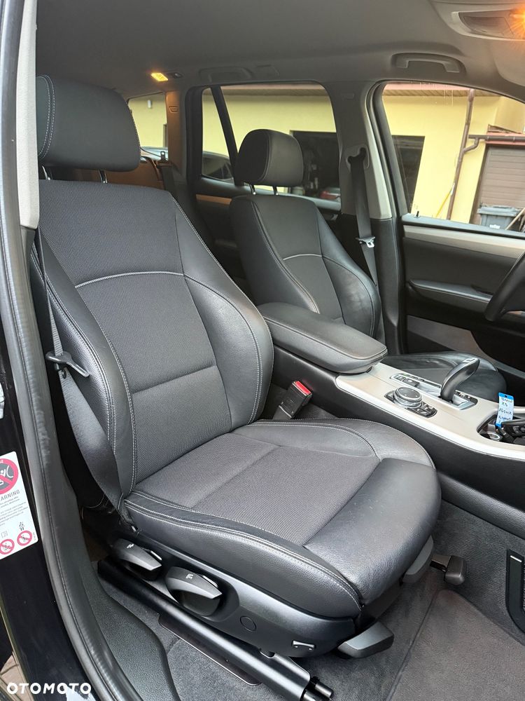 BMW X3 xDrive20d Advantage sport - 25