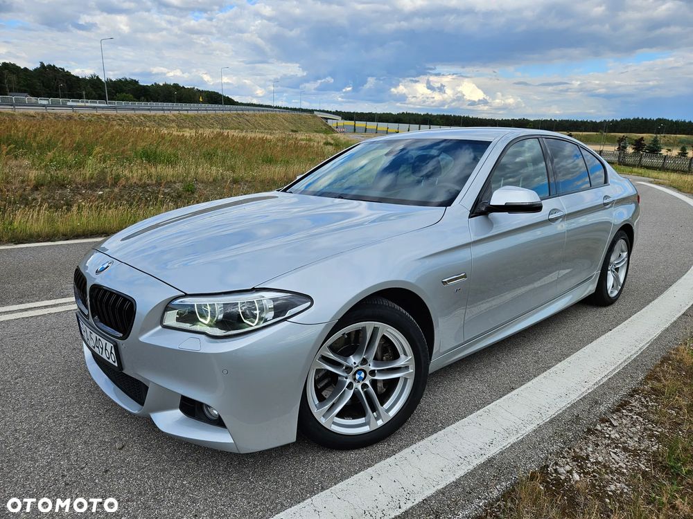 BMW Seria 5 525d xDrive - 5