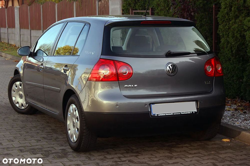 Volkswagen Golf 1.9 TDI Tour - 4