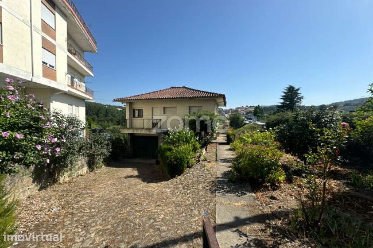 Moradia, 130 m², Vila Real (Nossa Senhora da Conceição, São Pedro e São Dinis) - Grande imagem: 3/35