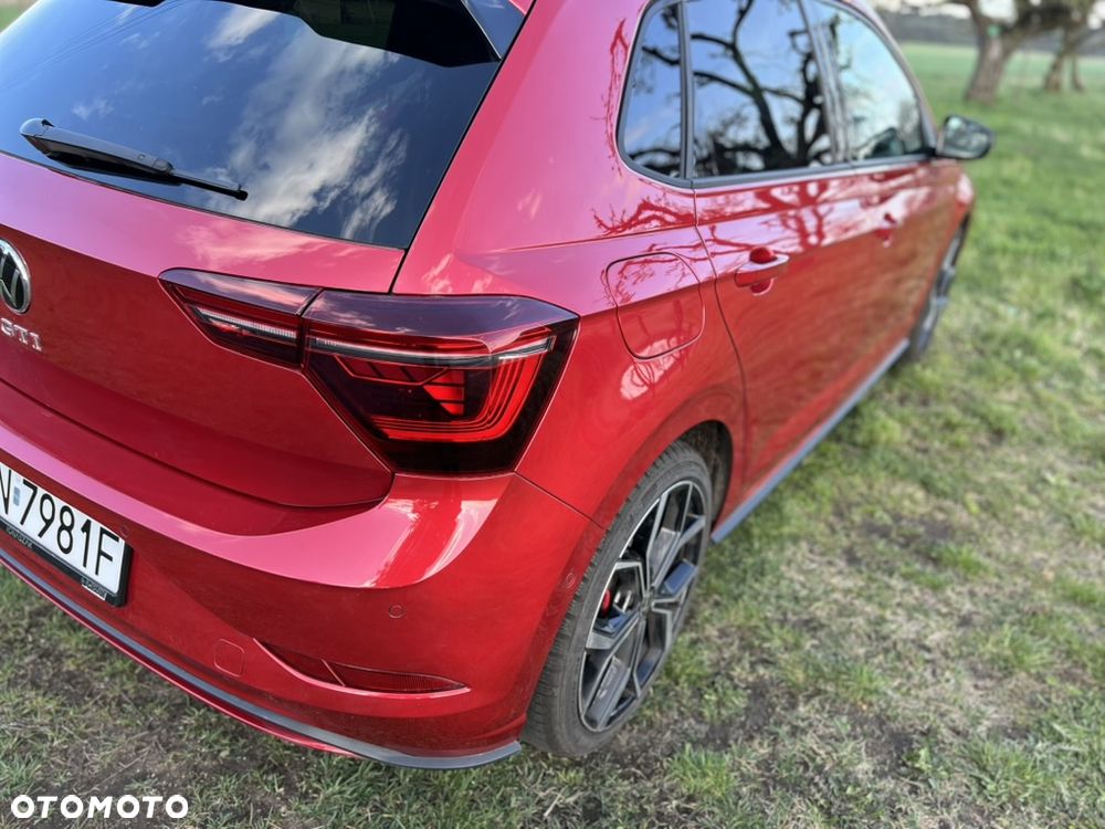 Volkswagen Polo - 18