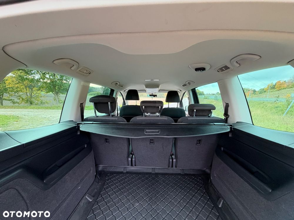 Volkswagen Sharan - 15