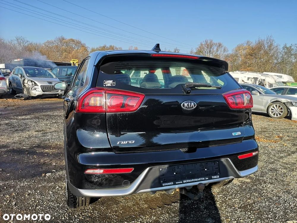 Kia Niro 1.6 GDI 2WD Vision - 16