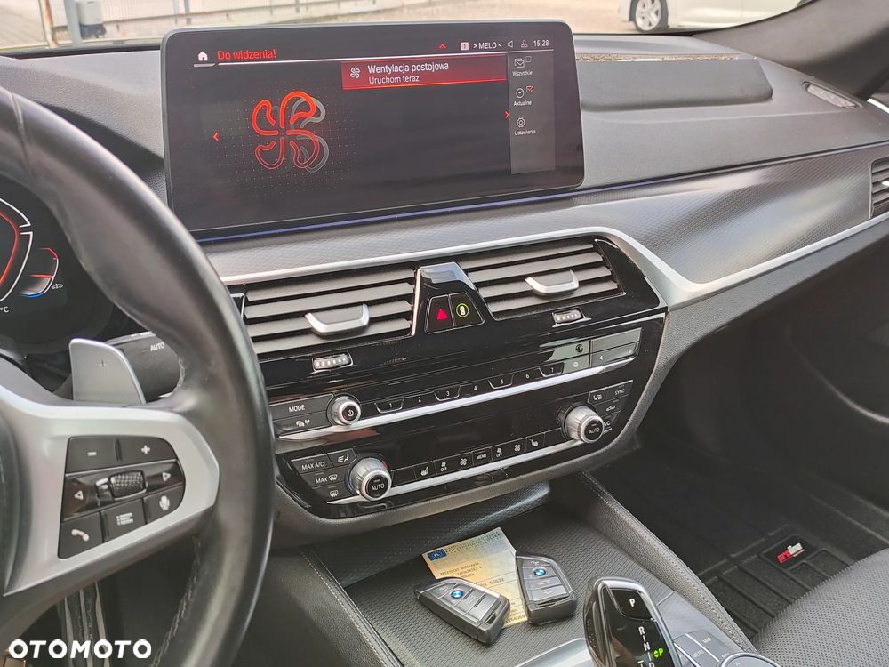 BMW Seria 5 520i mHEV M Sport sport - 15