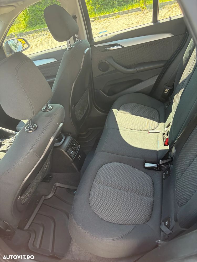 BMW X1 xDrive18d Aut. - 6