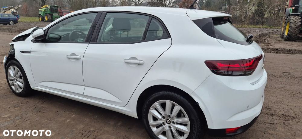 Renault Megane 1.5 Blue dCi Intens - 10