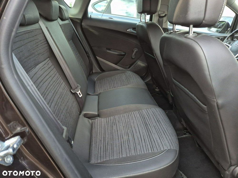 Opel Astra - 20