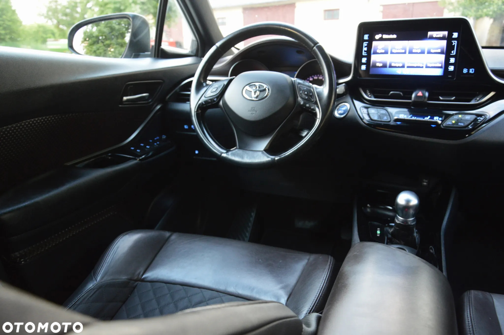 Toyota C-HR 1.8 Hybrid Premium - 22