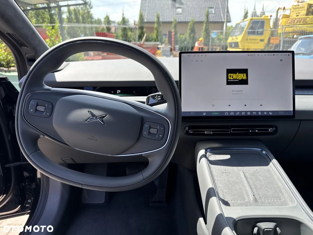 XPeng P7+ 74.9 kWh RWD Long Rage Pro - 11