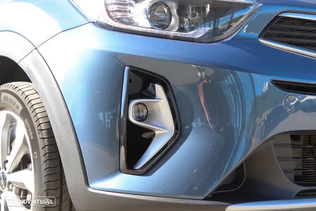 Kia Stonic 1.2 MPi Dynamic - 26