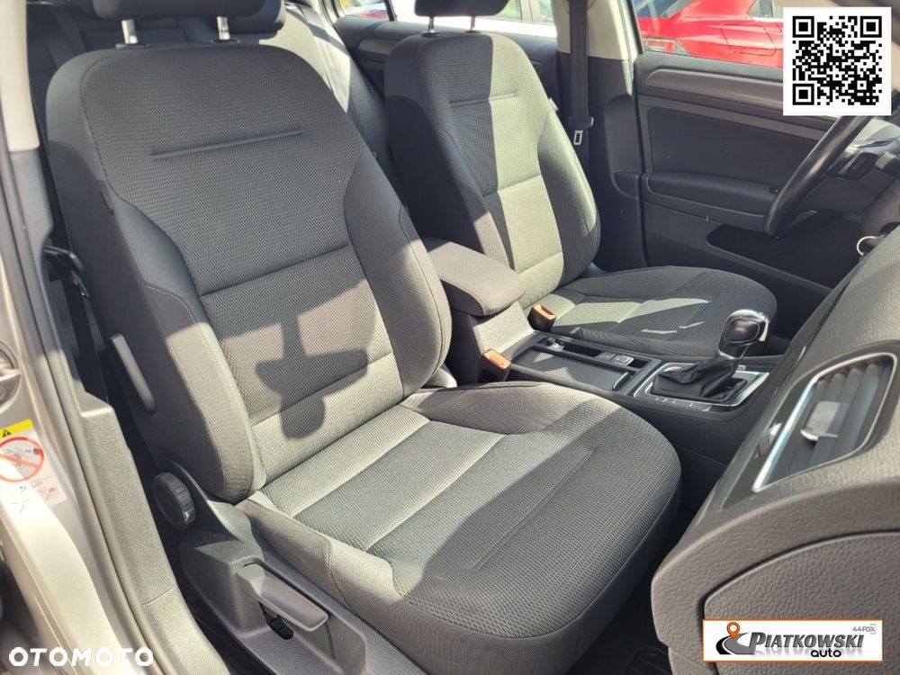 Volkswagen Golf - 19