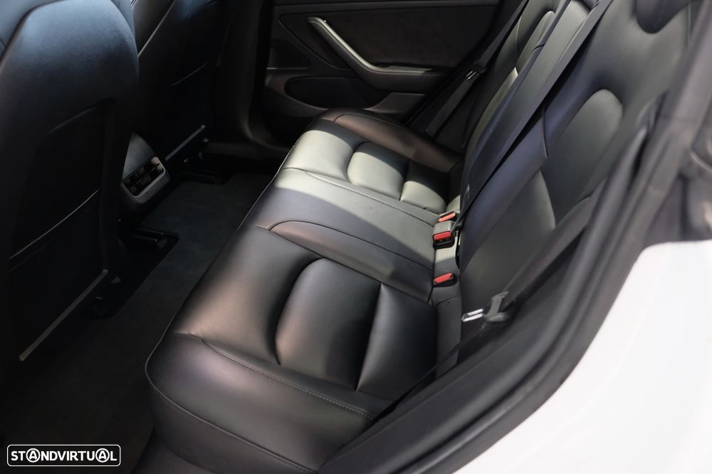 Tesla Model 3 Standard Range Plus RWD - 11