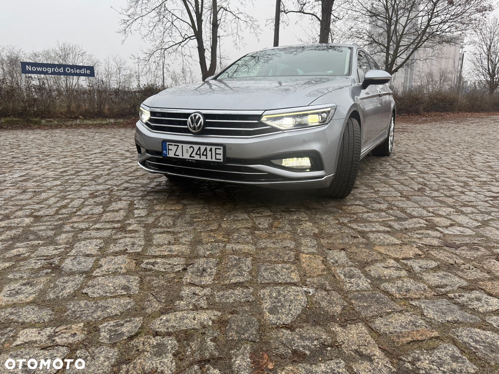 Volkswagen Passat - 3