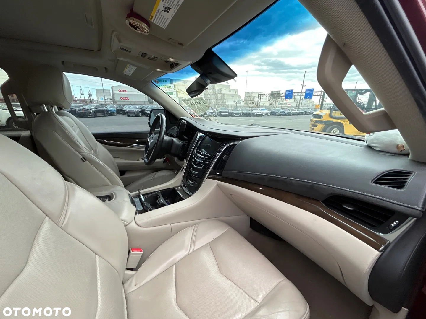 Cadillac Escalade 6.2 V8 Premium - 4