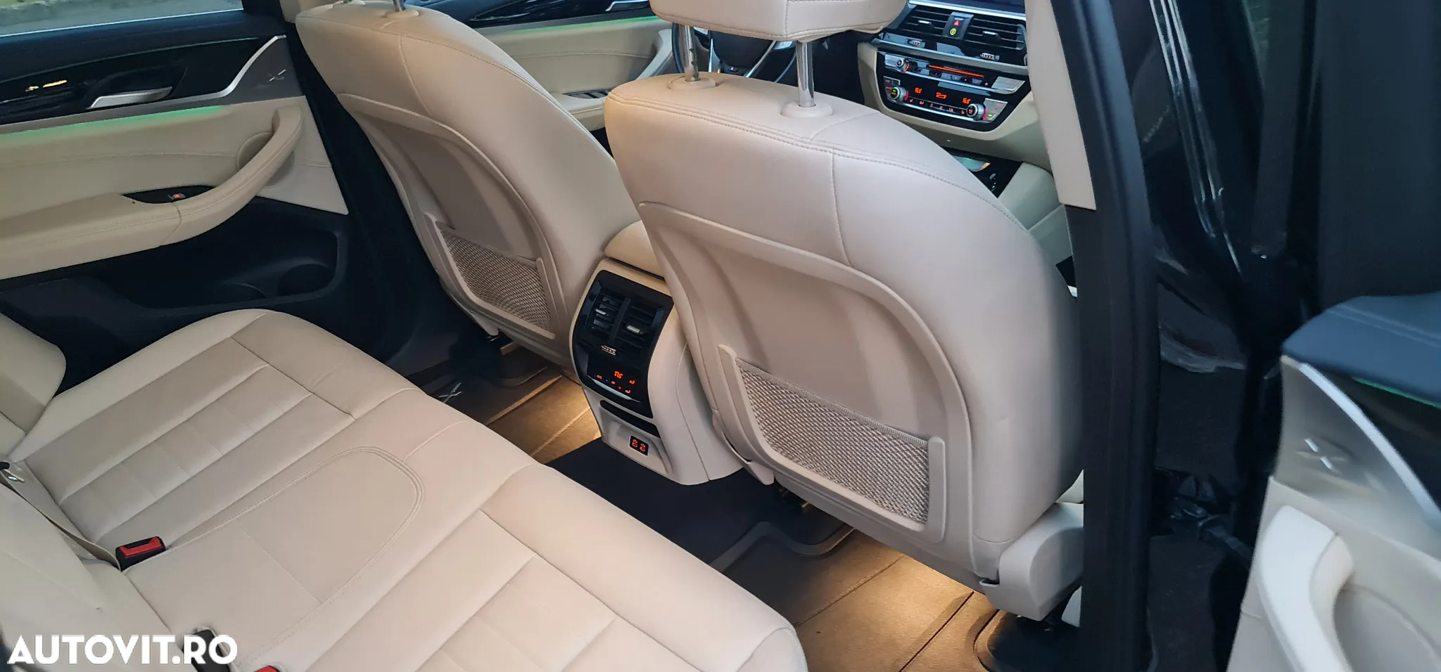BMW X3 xDrive20d AT Luxury Line - 13