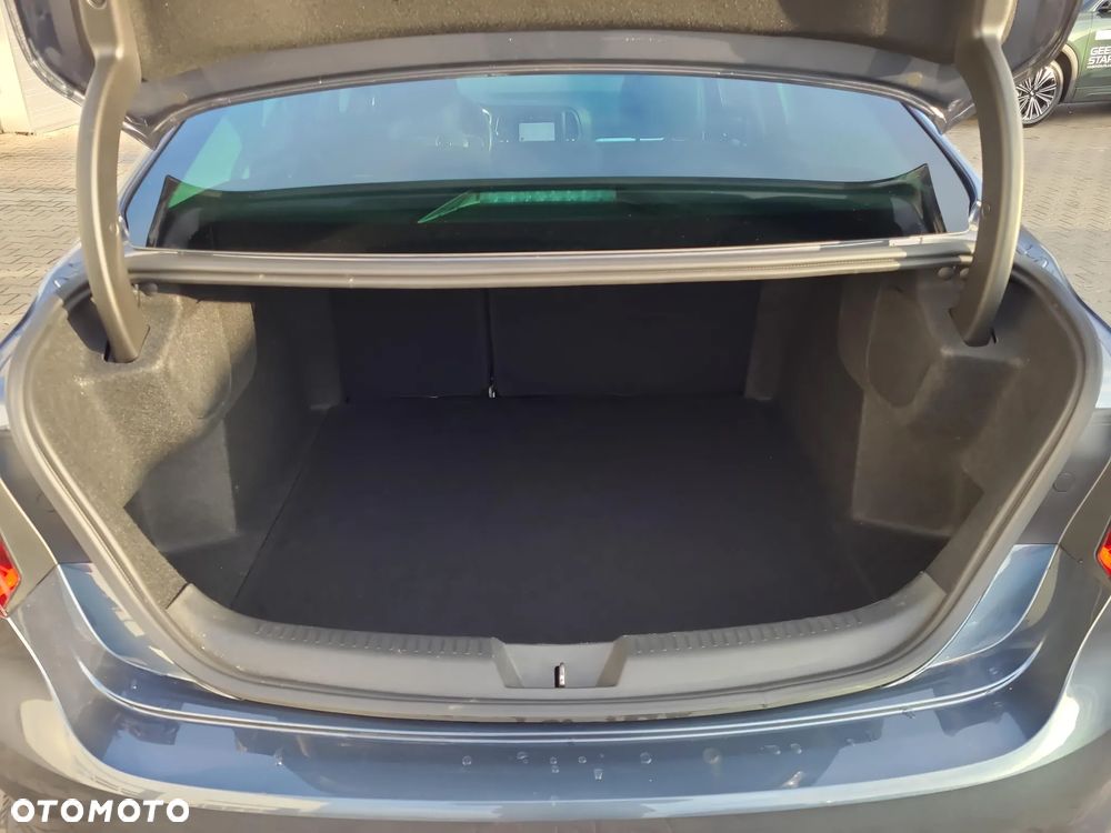 Renault Megane 1.3 TCe FAP Techno EDC - 17