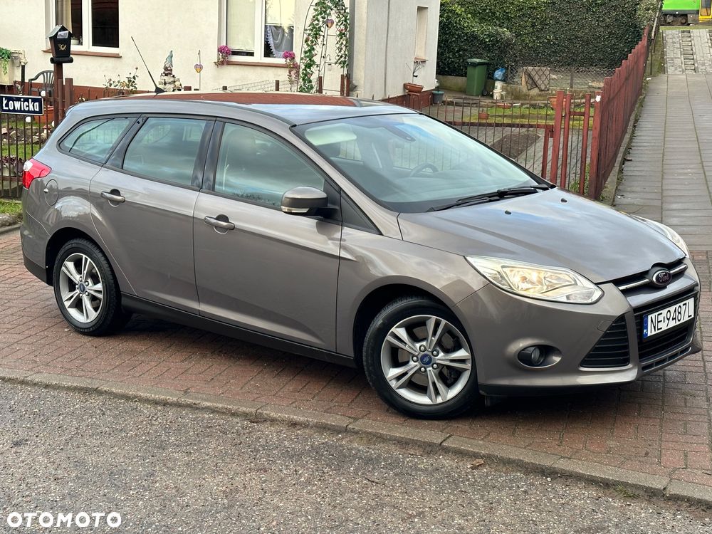 Ford Focus 1.6 EcoBoost Edition - 18