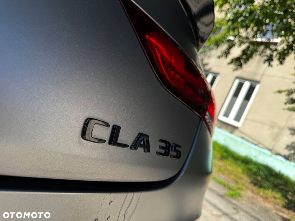 Mercedes-Benz CLA - 35