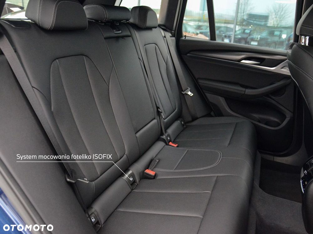 BMW X3 - 32