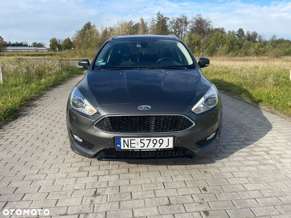 Ford Focus 2016 photo 2