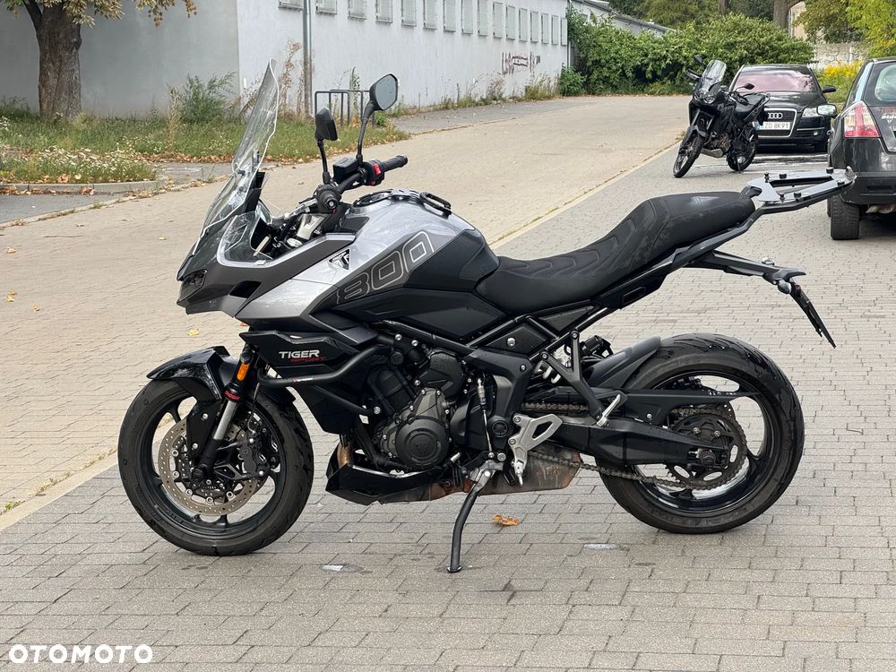 Triumph Tiger - 2