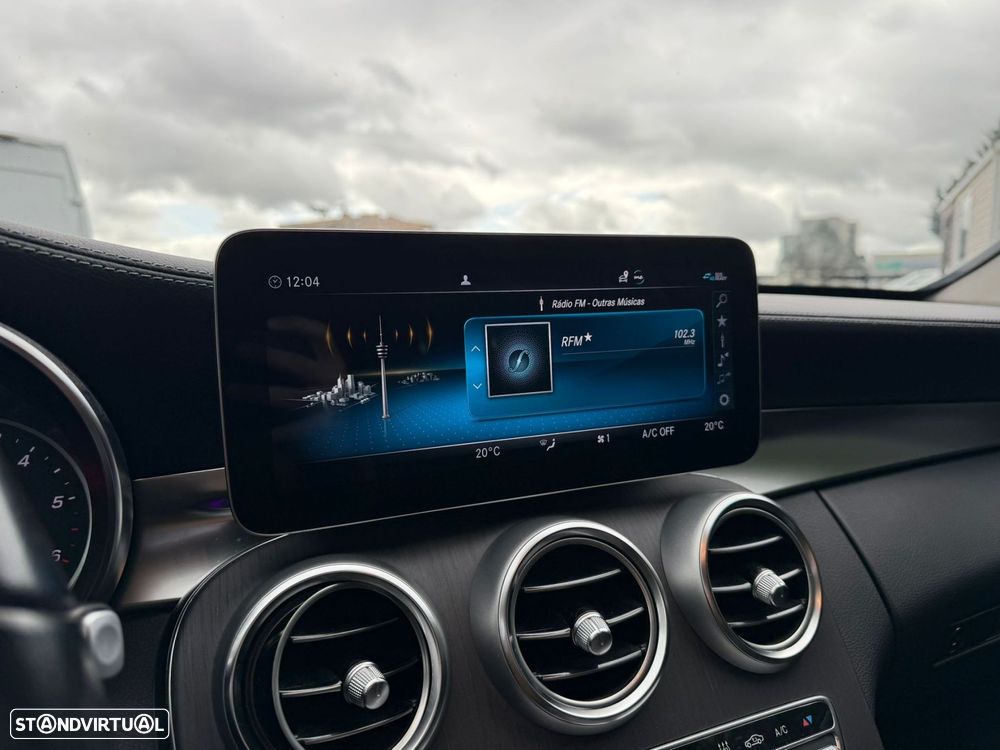 Mercedes-Benz C 300 - 33