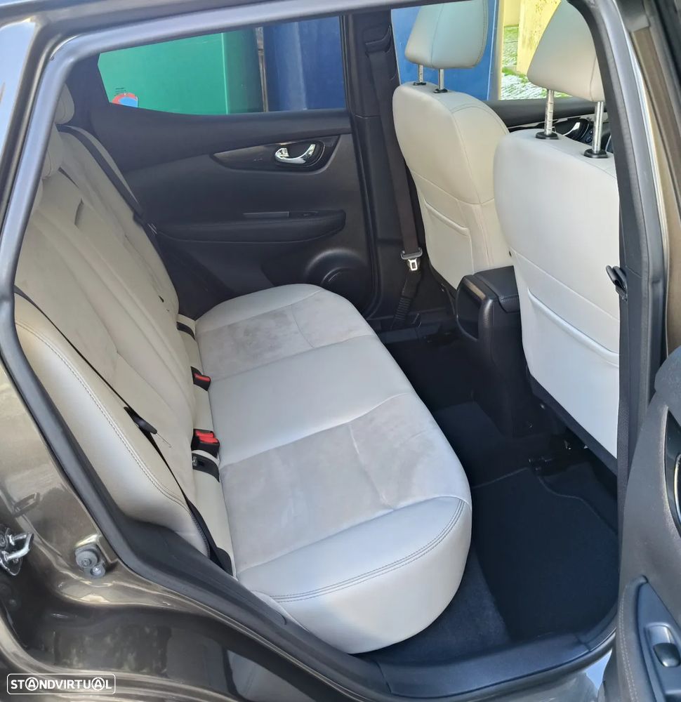 Nissan Qashqai 1.6 dCi Tekna Premium Pele - 28