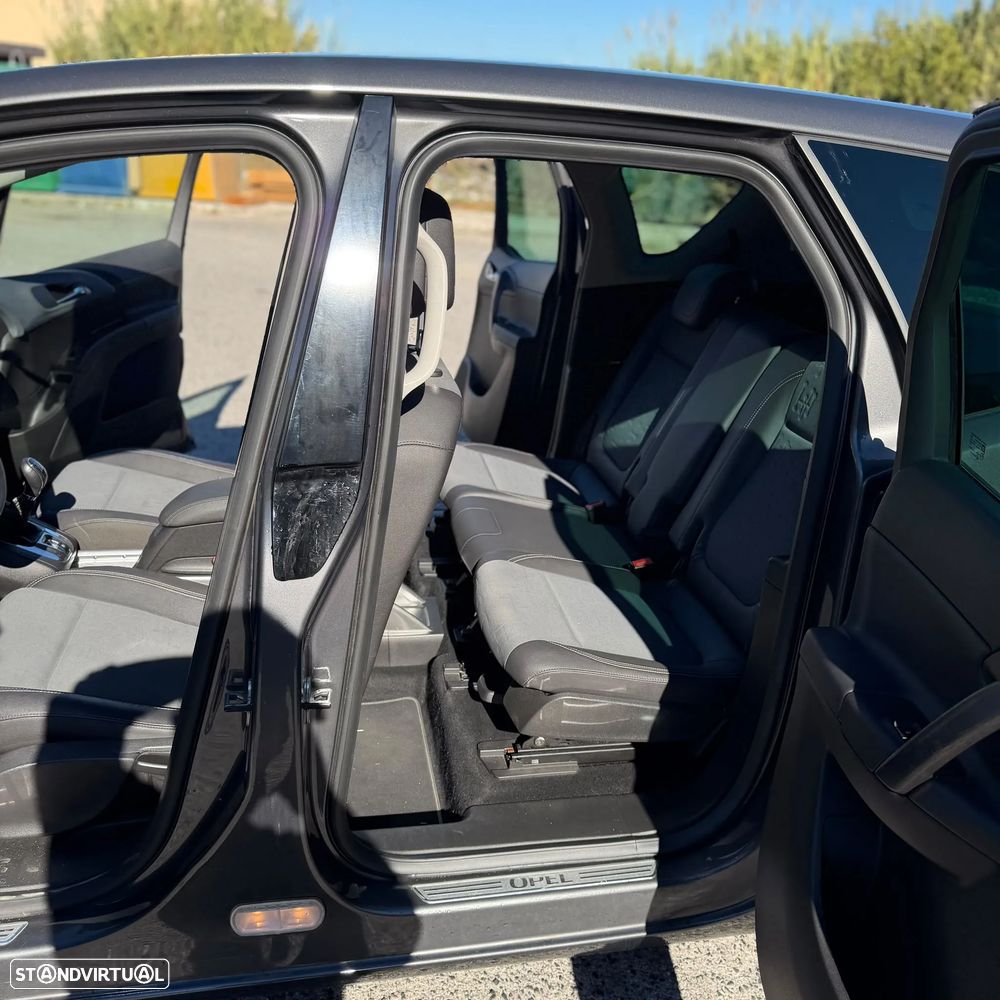 Opel Meriva - 10