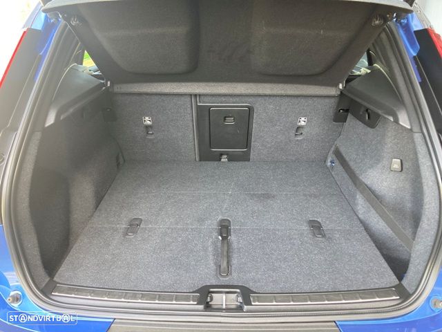 Volvo XC 40 T4 Geartronic R-Design - 35