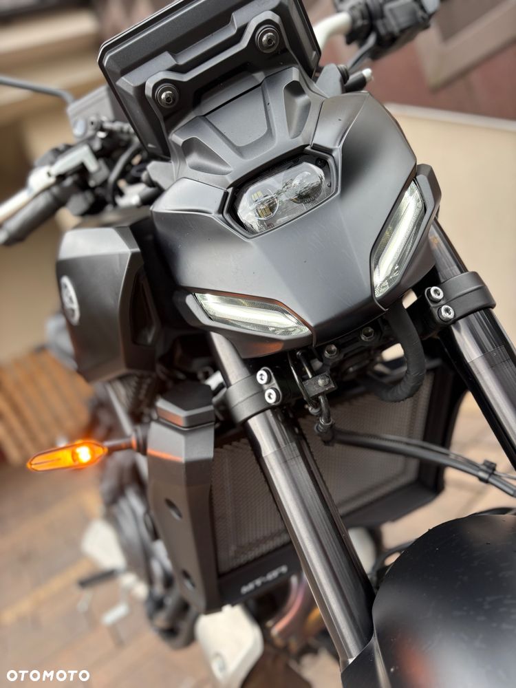 Yamaha MT - 10