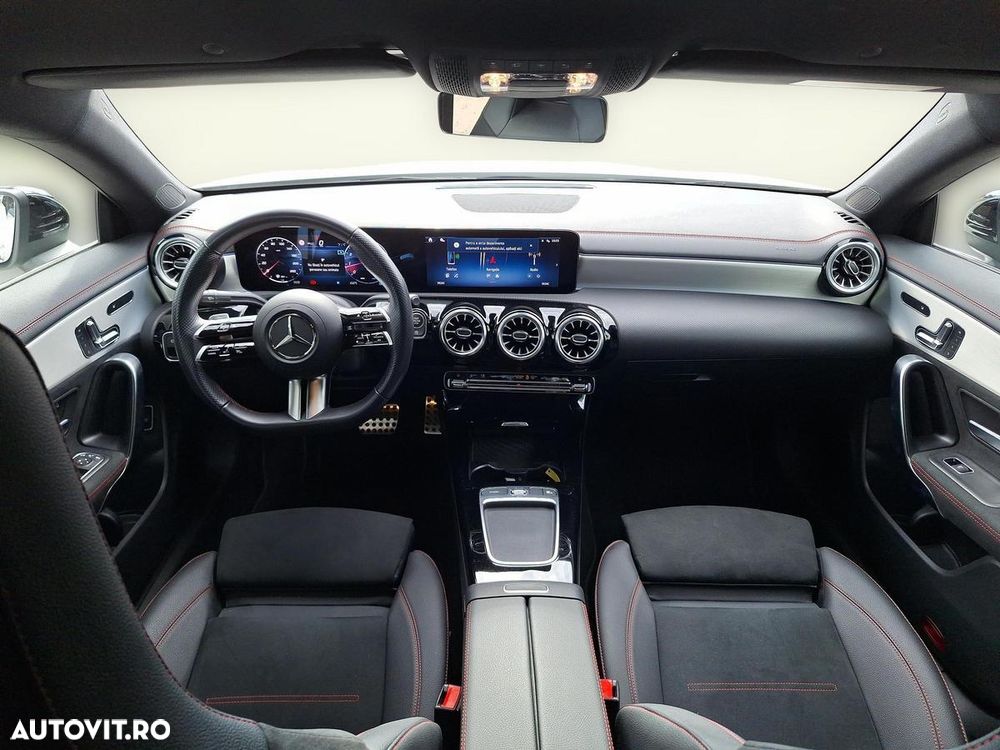 Mercedes-Benz CLA 200 MHEV Coupe - 12