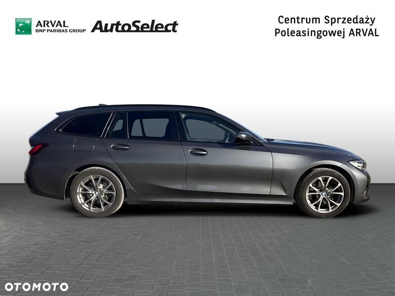 BMW Seria 3 320i Sport Line - 7