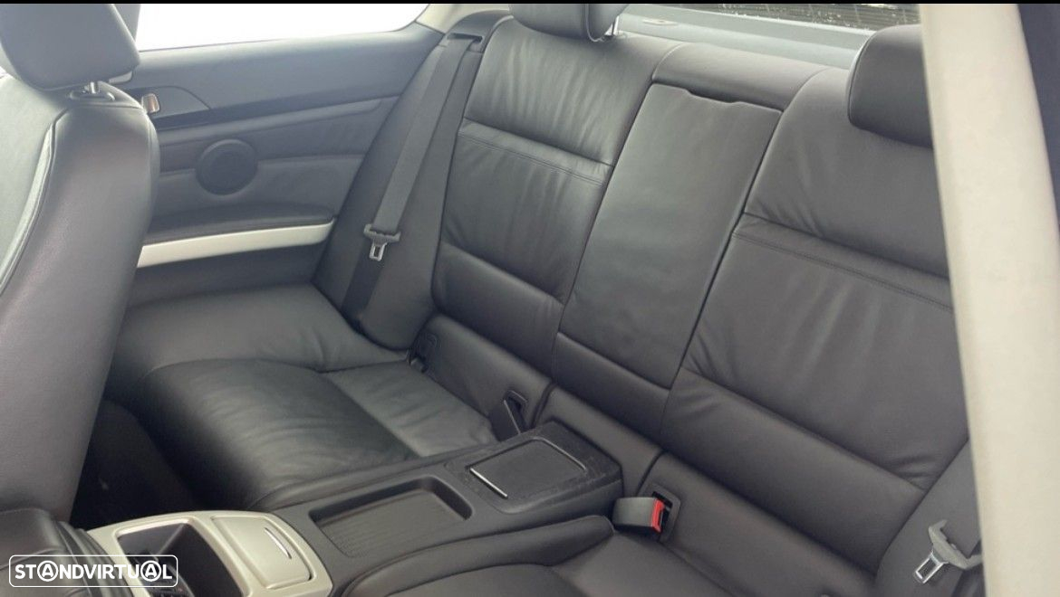 BMW 330 dA - 12