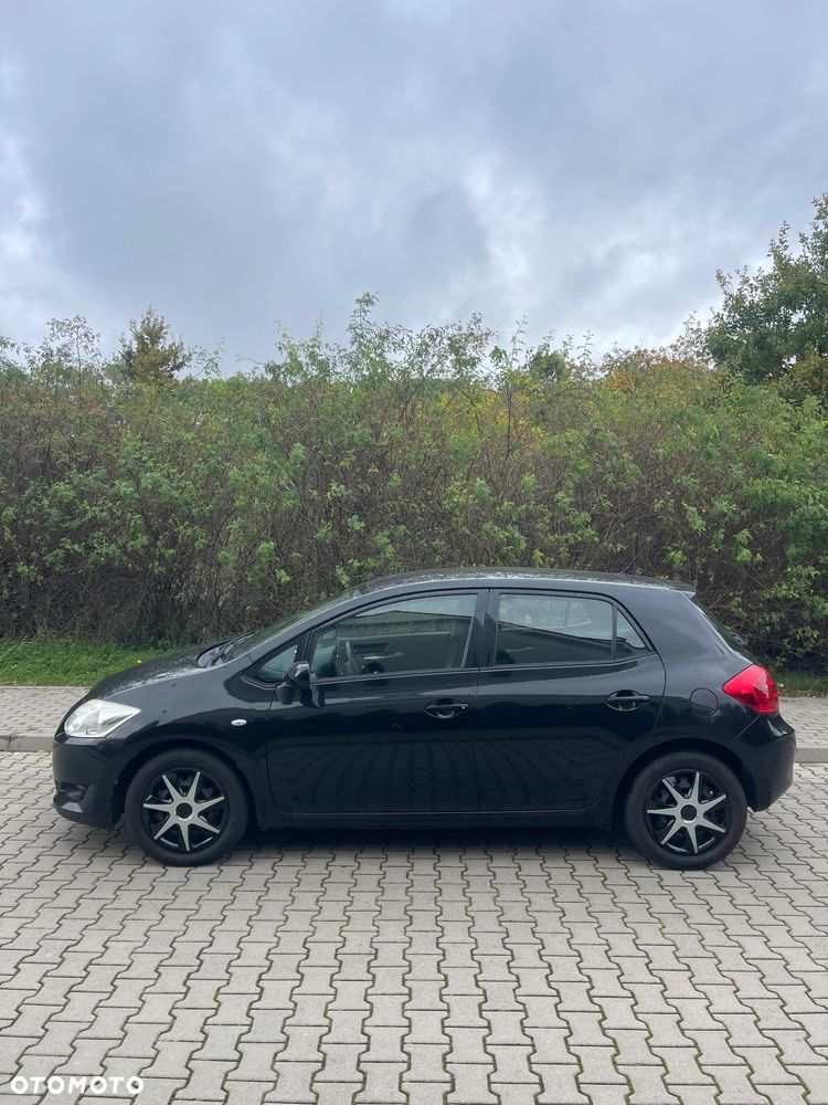 Toyota Auris 2.0 D-4D - 7