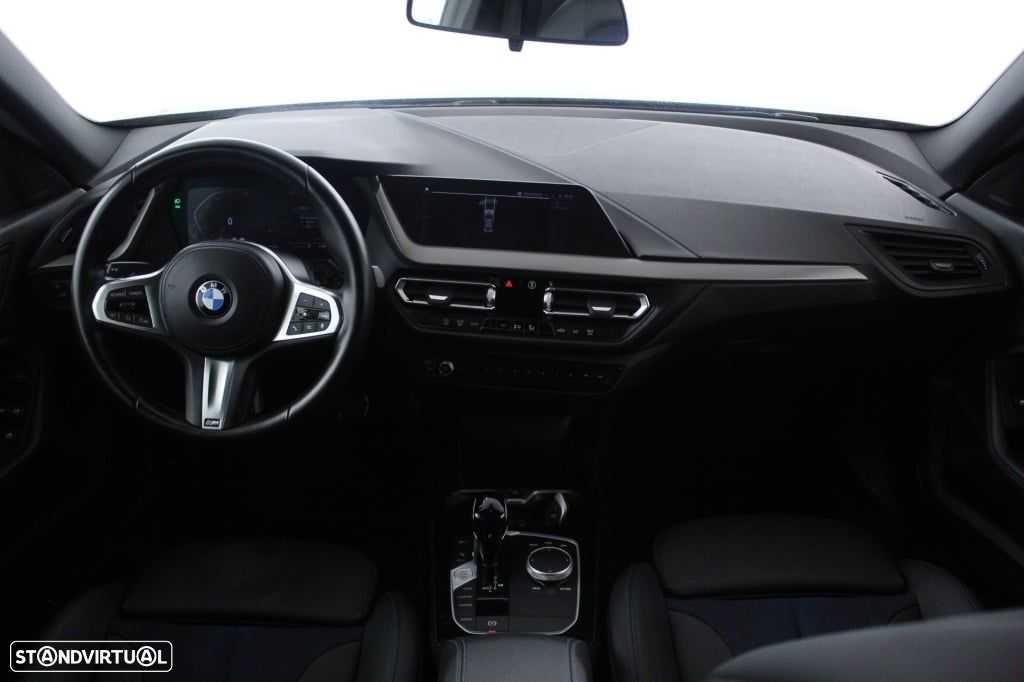 BMW 216 Gran Coupé d Pack Desportivo M - 18