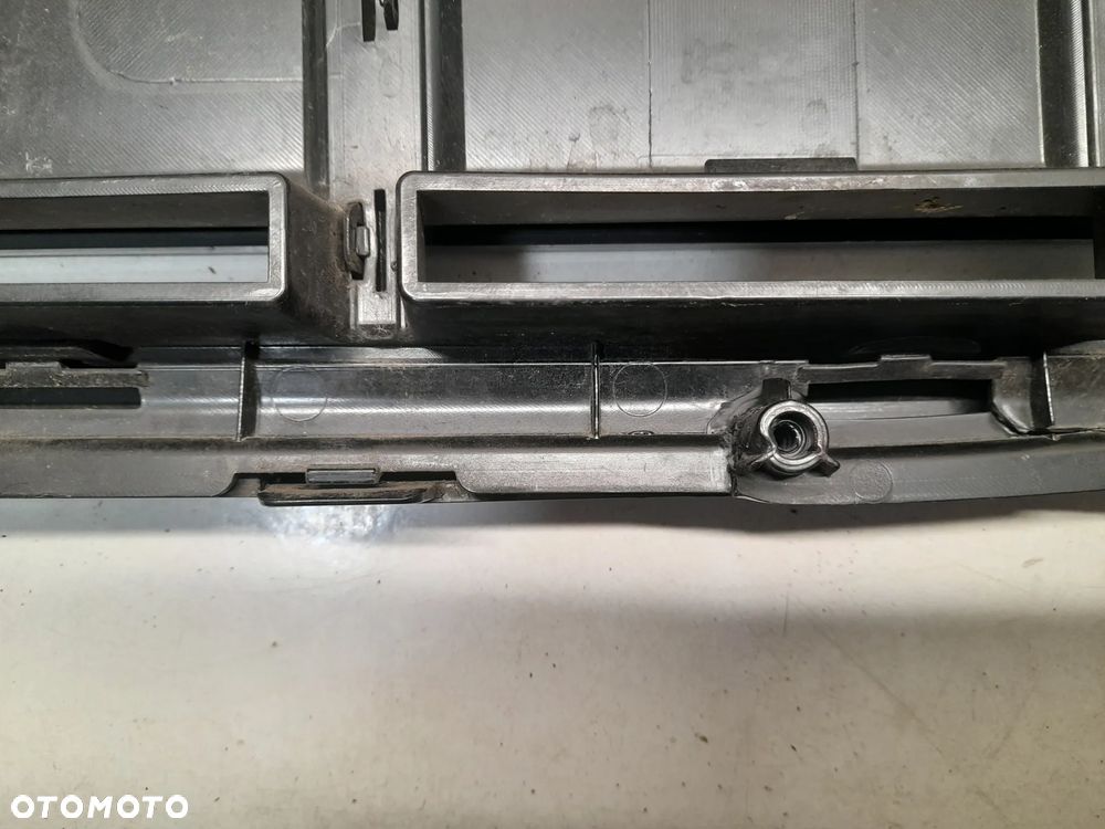 AUDI Q3 ATRAPA CHŁODNICY GRILL 83A853651E - 9