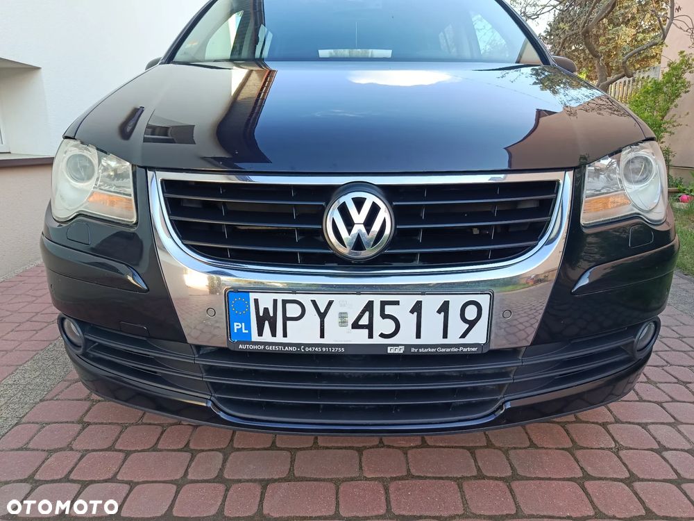 Volkswagen Touran 1.9 TDI DPF Highline - 26